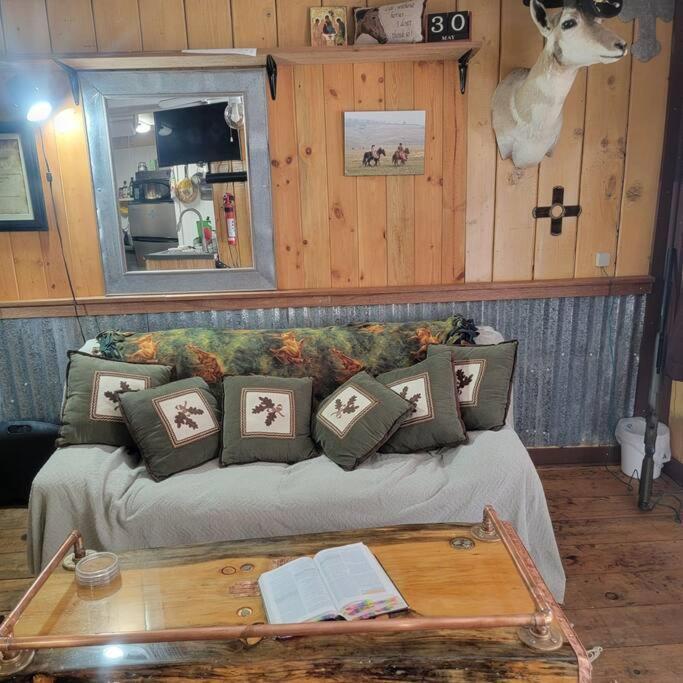 Outlaw Cache Villa Chama Exterior photo