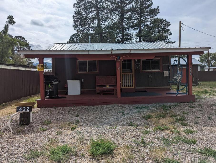 Outlaw Cache Villa Chama Exterior photo