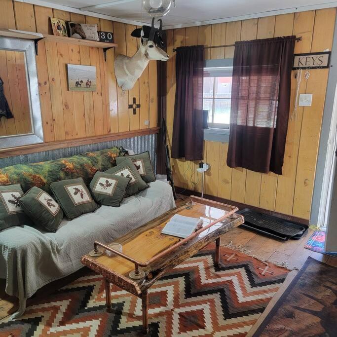 Outlaw Cache Villa Chama Exterior photo